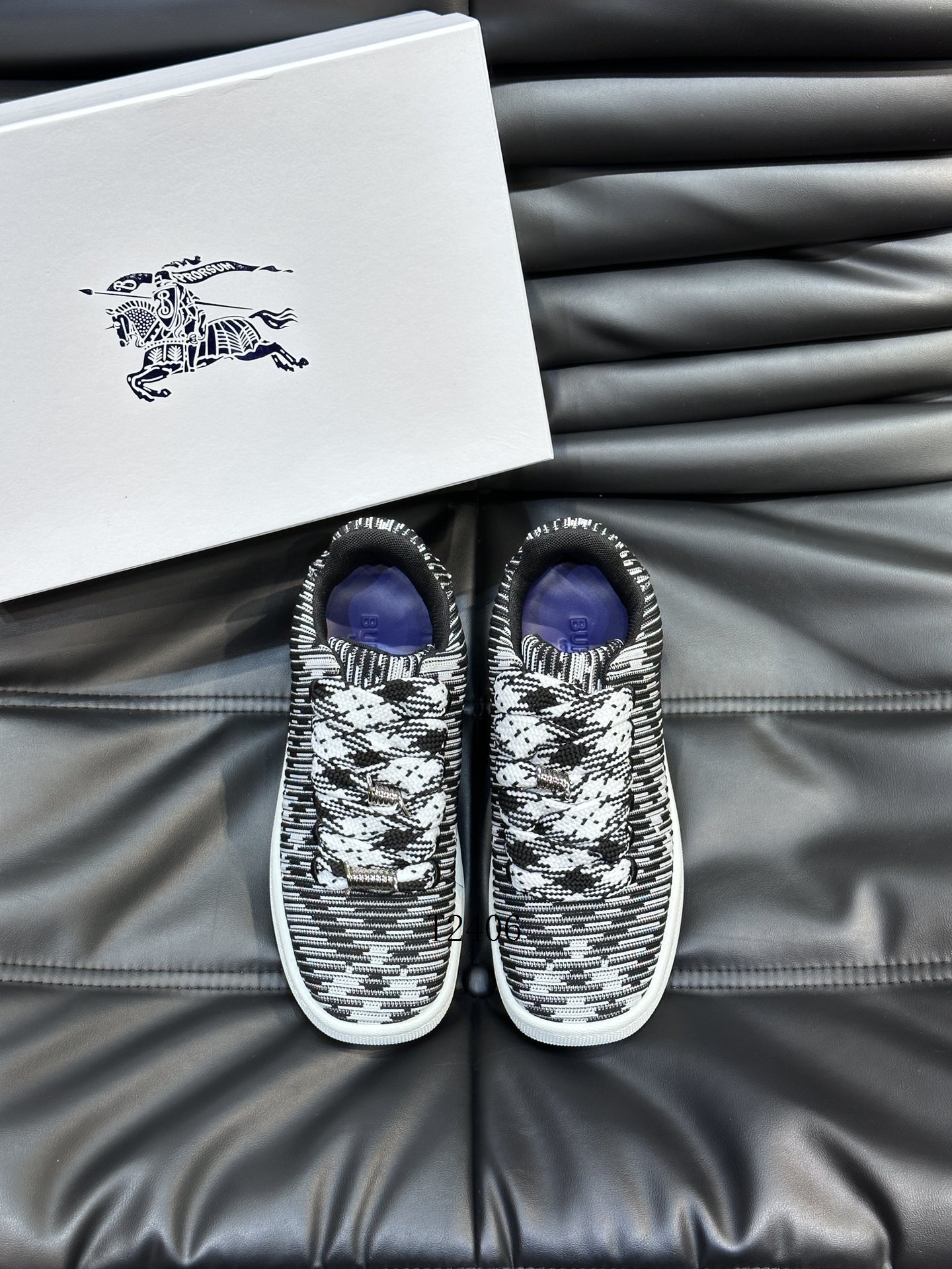 Burberry sz38-44 24